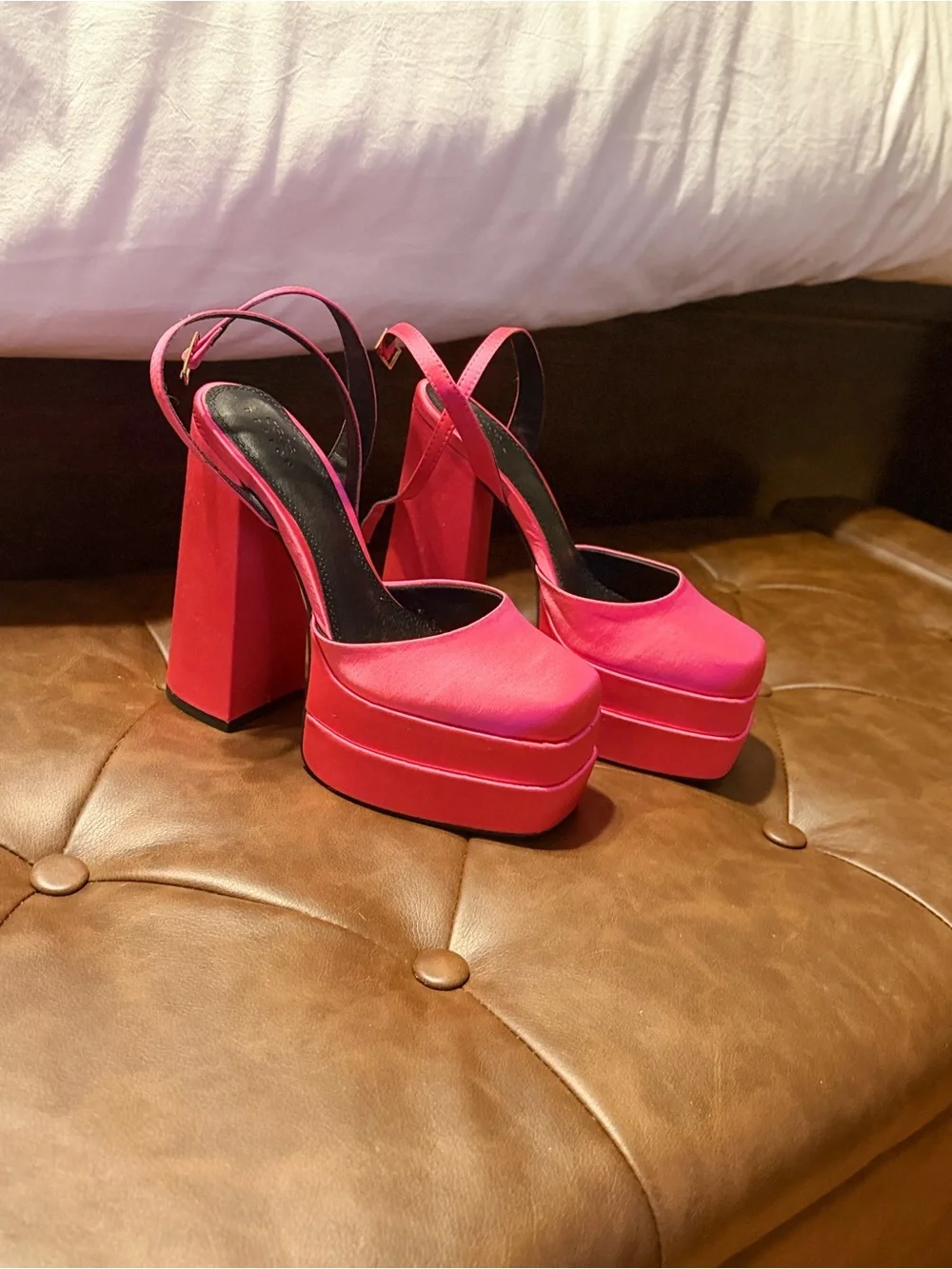ASOS Design Pluto Platform Block Heel Sandals in Magenta - Women